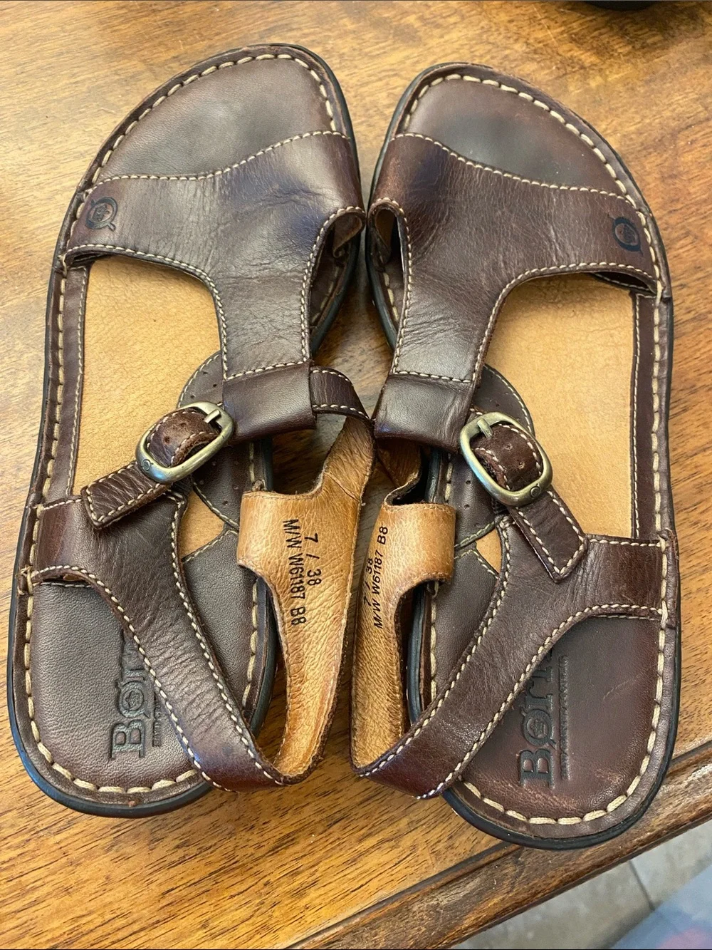 Born Sandals Women's Size 7 Brown Leather